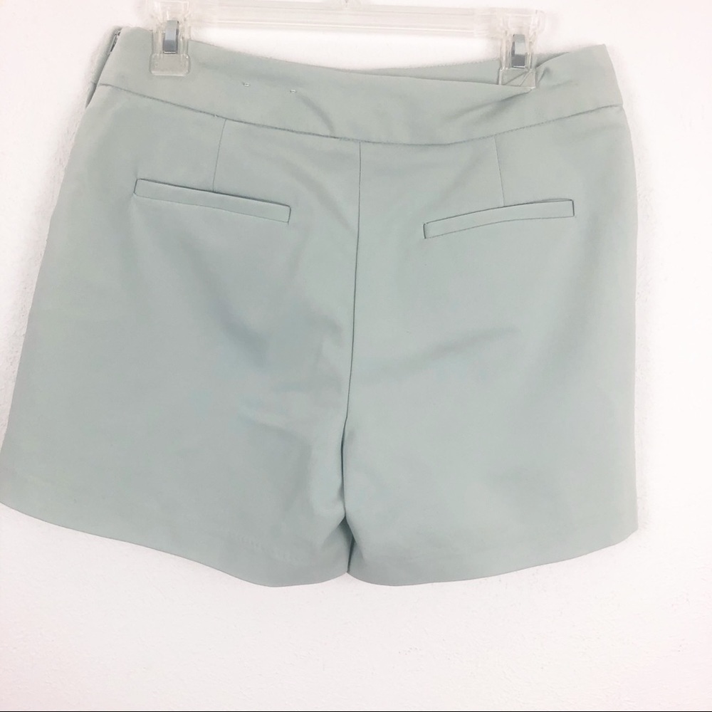 Maurice’s Mint Green Shorts Side Zipper Pockets Size 9 - Picture 4 of 6